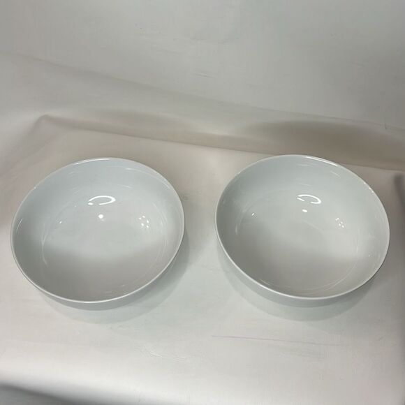 BIA Cordon Bleu Bowls 24 Oz Each Set Of 2  White Porcelain Micro Oven Dishwasher - Picture 2 of 11